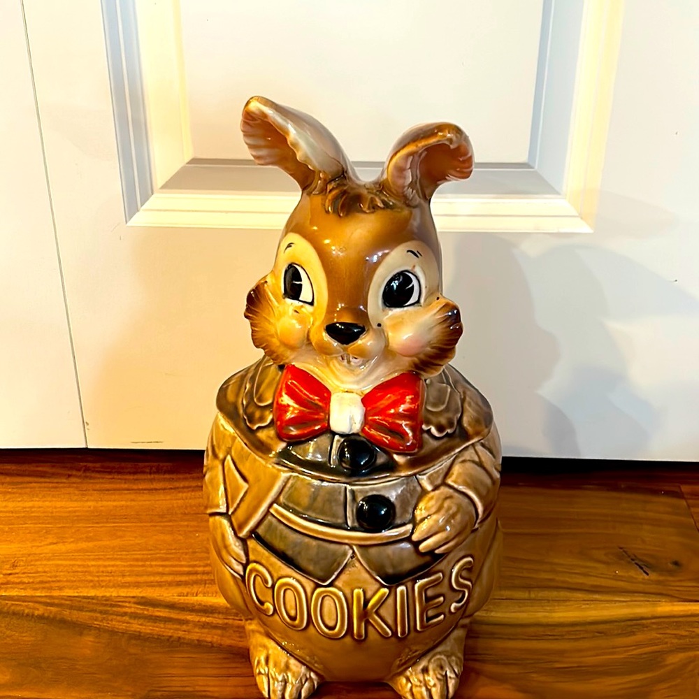 Vintage Cookie Jar Royal Sealy Peter Rabbit Bunny Cookie Jar